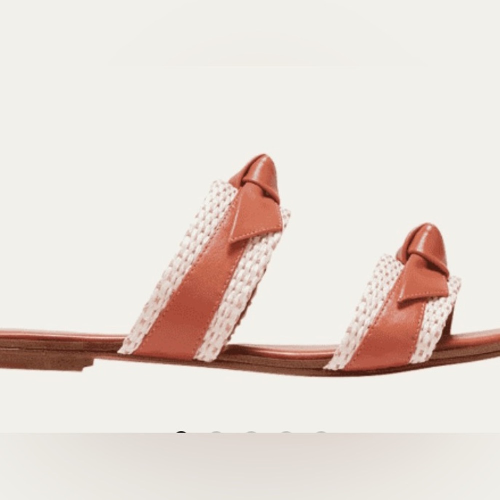 Alexandre Birman Never worn rattan and beige gold leather slip on sandle